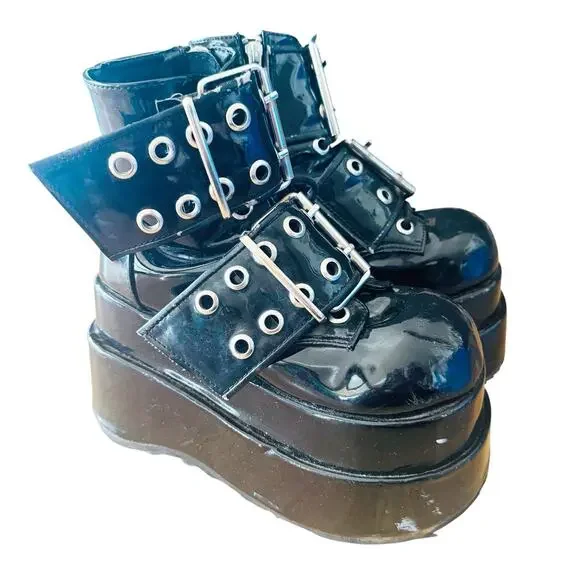 Demonia Black Platform Boots Patent Leather Buckle Women’s Size 7 US BEAR 104 - Picture 2 of 10